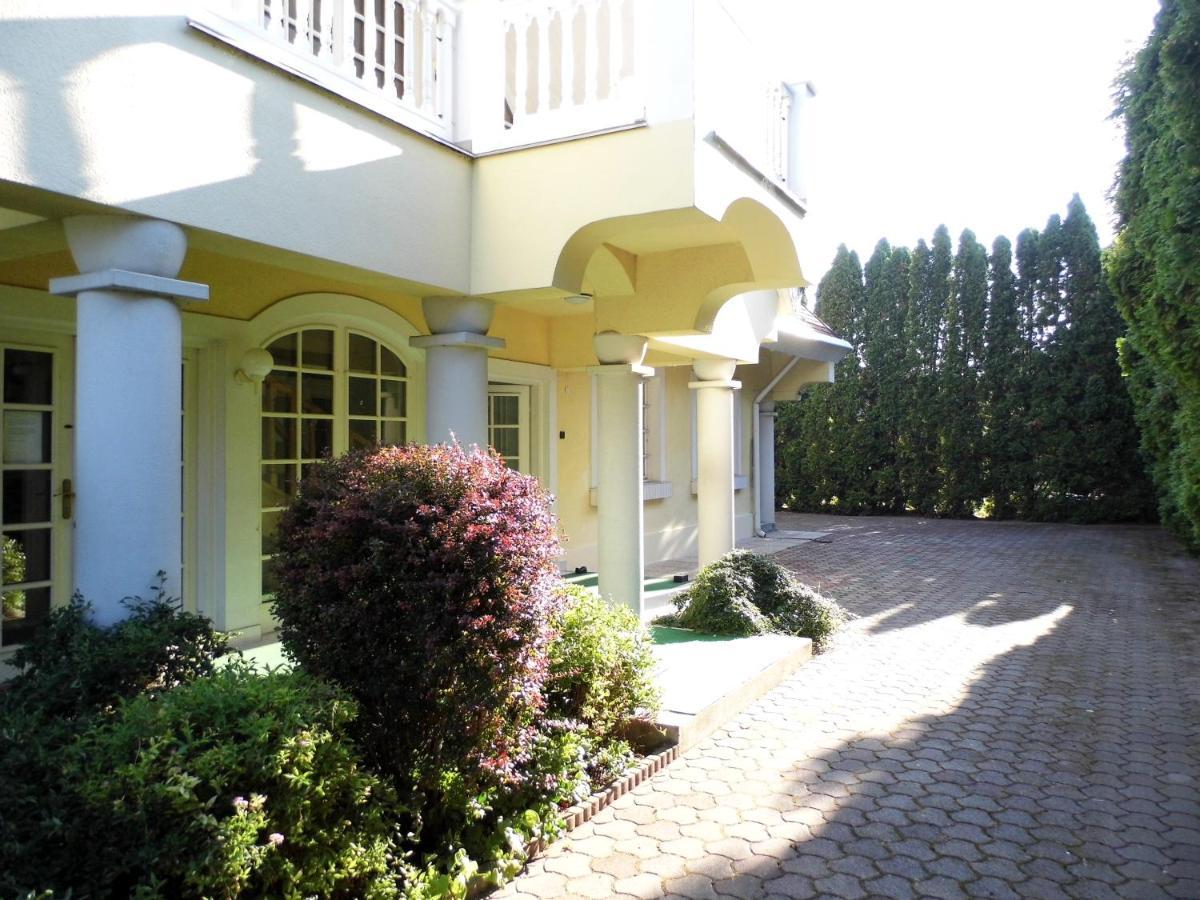 Millennium Villa Keszthely Exterior foto