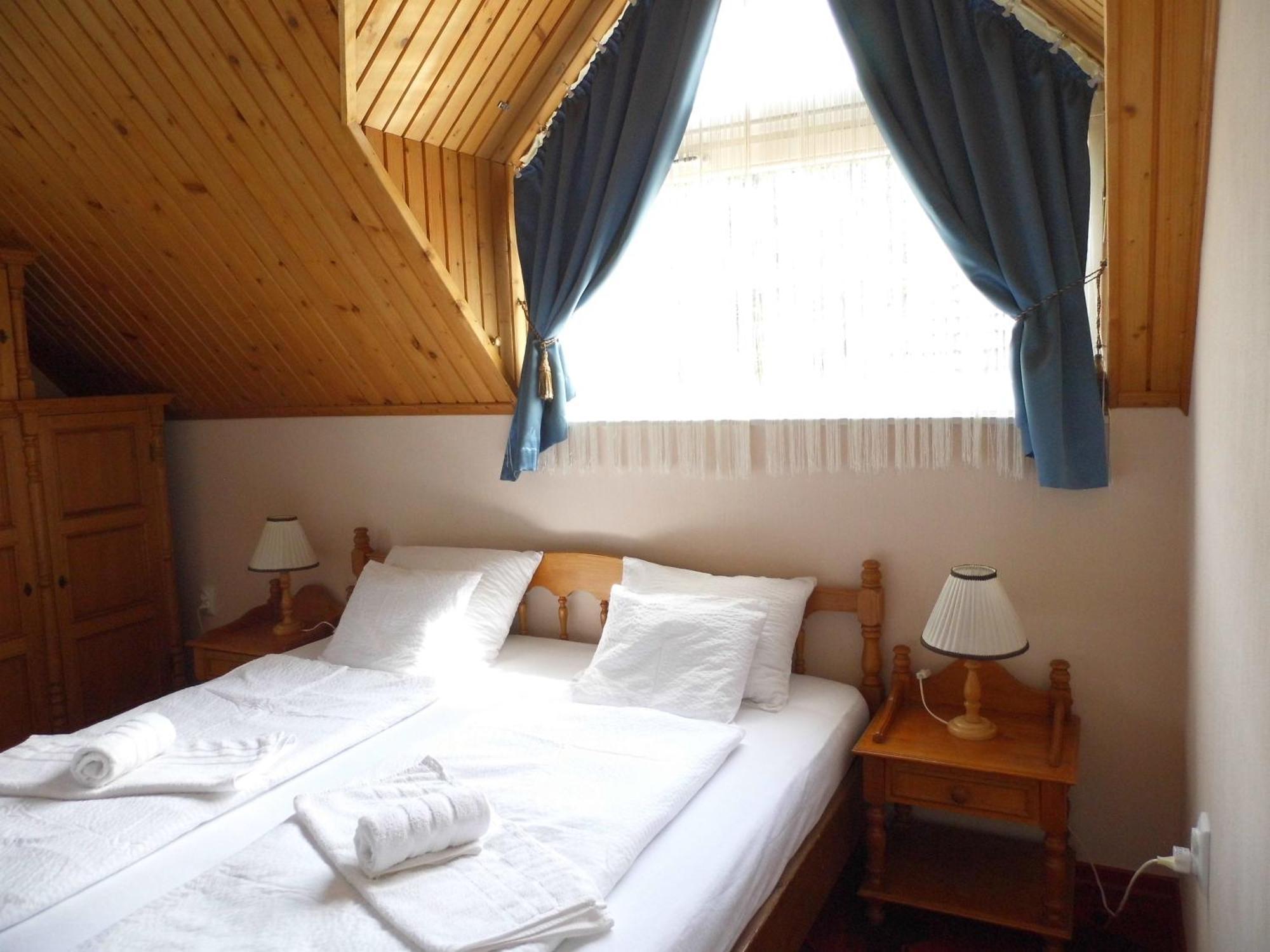 Millennium Villa Keszthely Zimmer foto